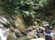 Berpetualang ke Lokasi Air Terjun Simaknem