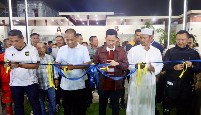 Bupati Tarmizi Resmikan Lapangan bola Mini My Soccer di Aceh Barat