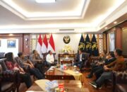 Ketua Dewan Pers Komarudin Hidayat: Hukum Harus Jadi “Traffic Light” bagi Bangsa